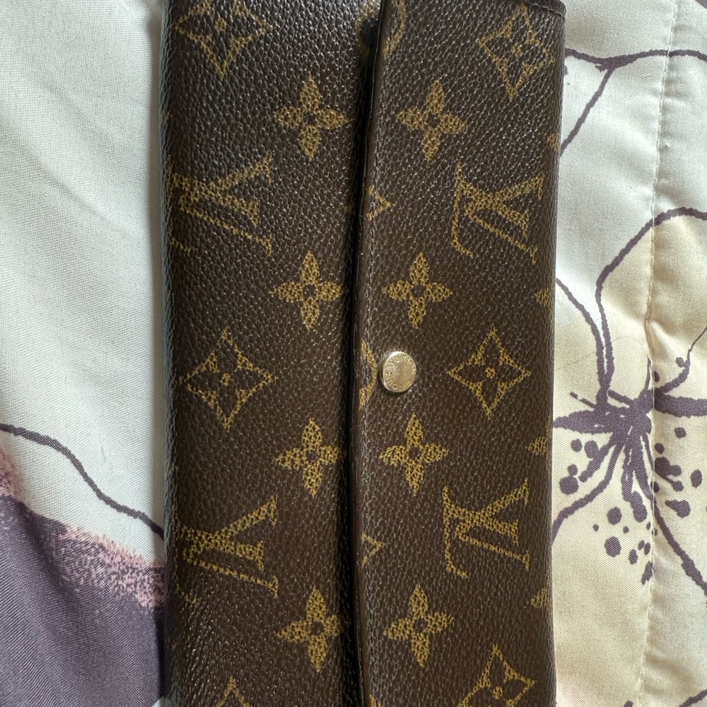 Louis Vuitton Monogram Canvas Wallet